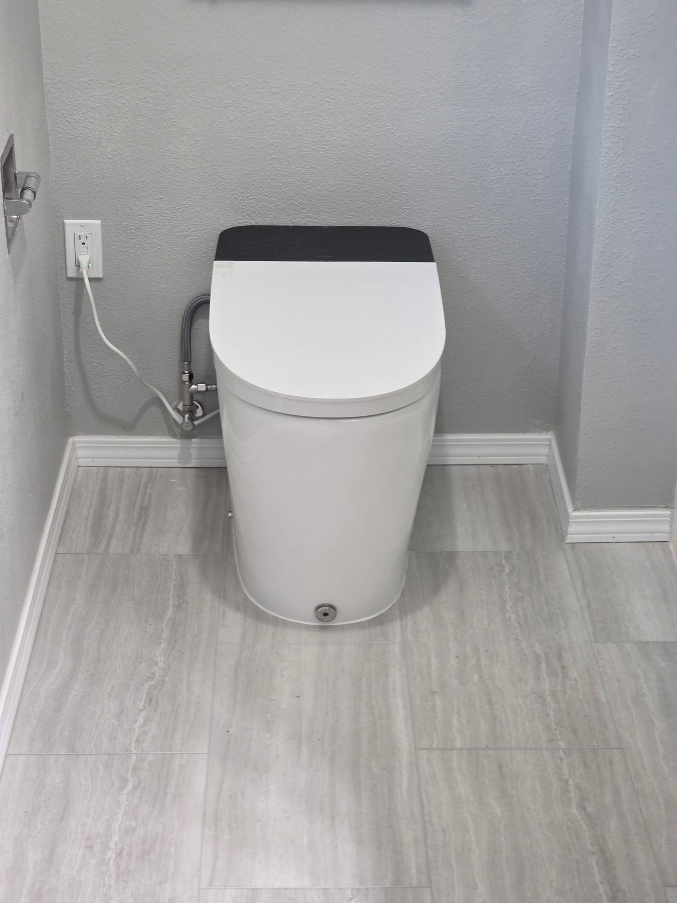 Modern toilet and bidet seat installation